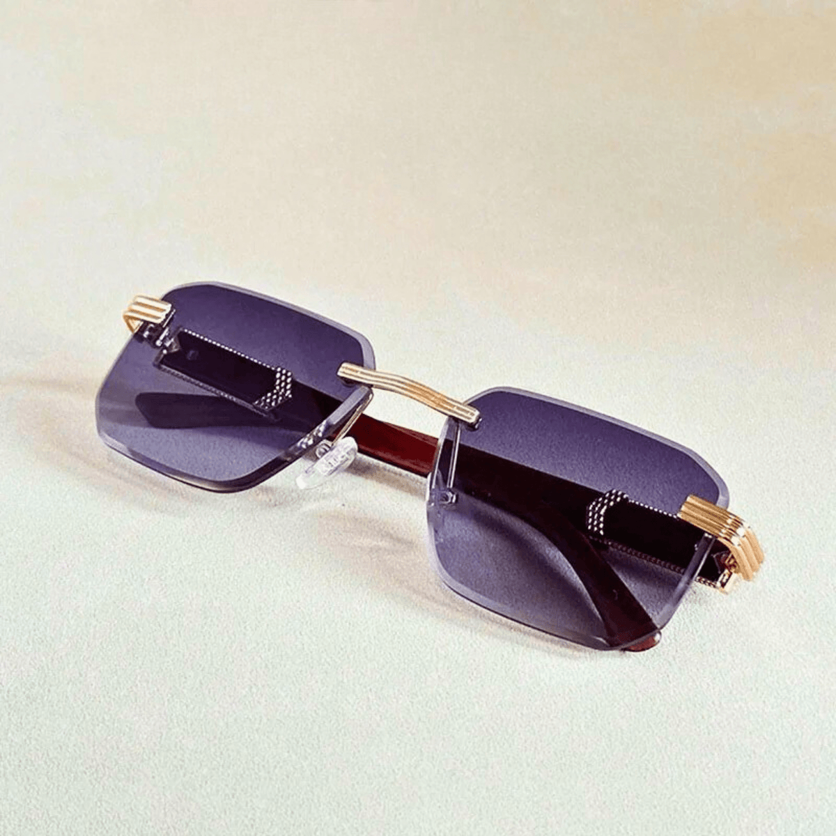 The Véloir Shades
