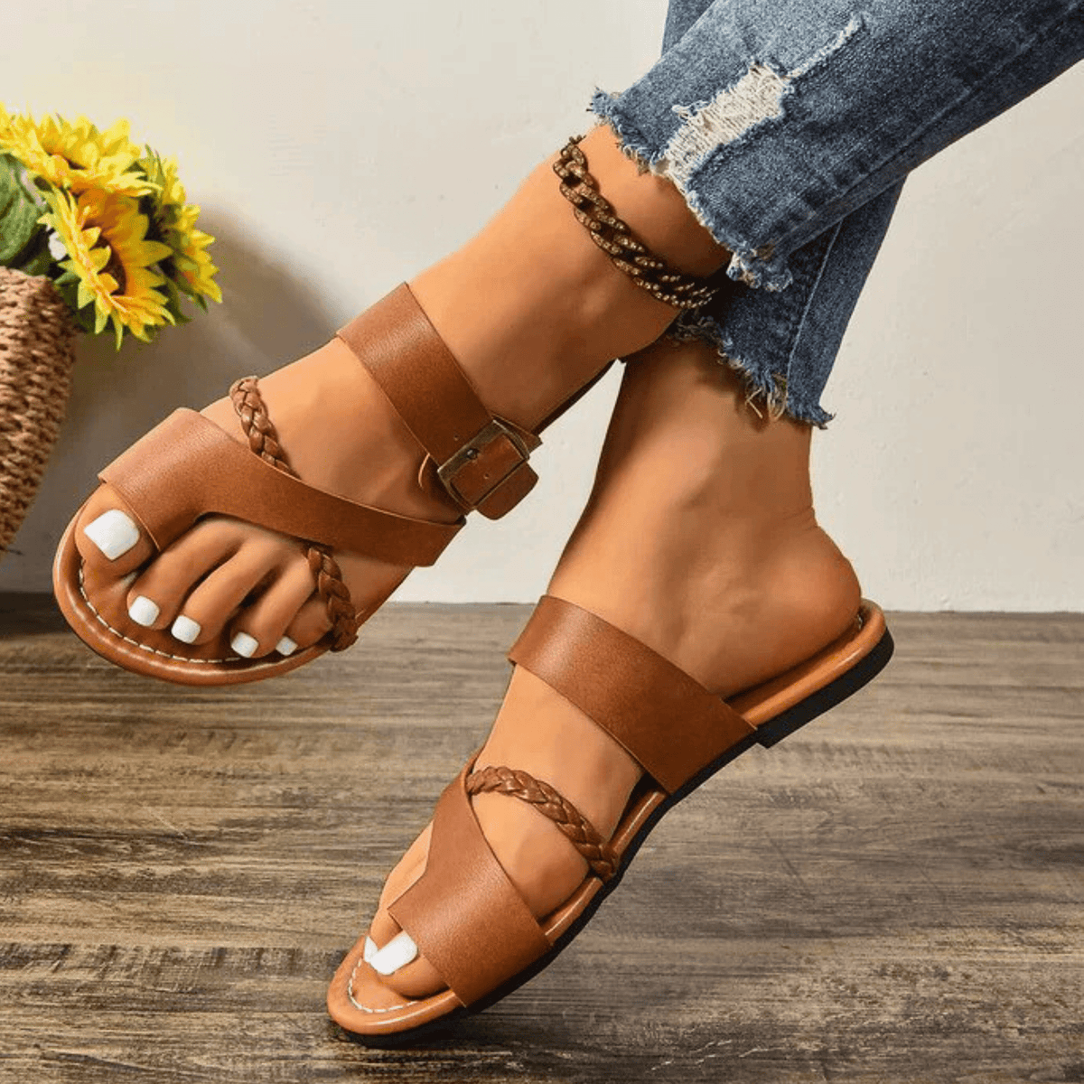 The Calista Sandal