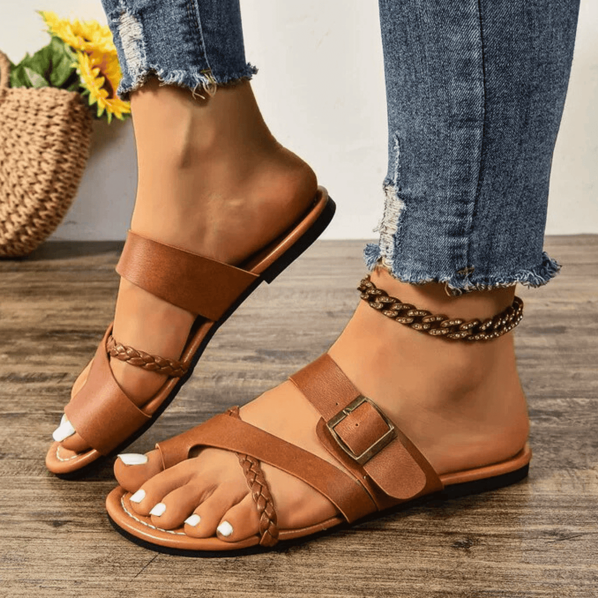 The Calista Sandal
