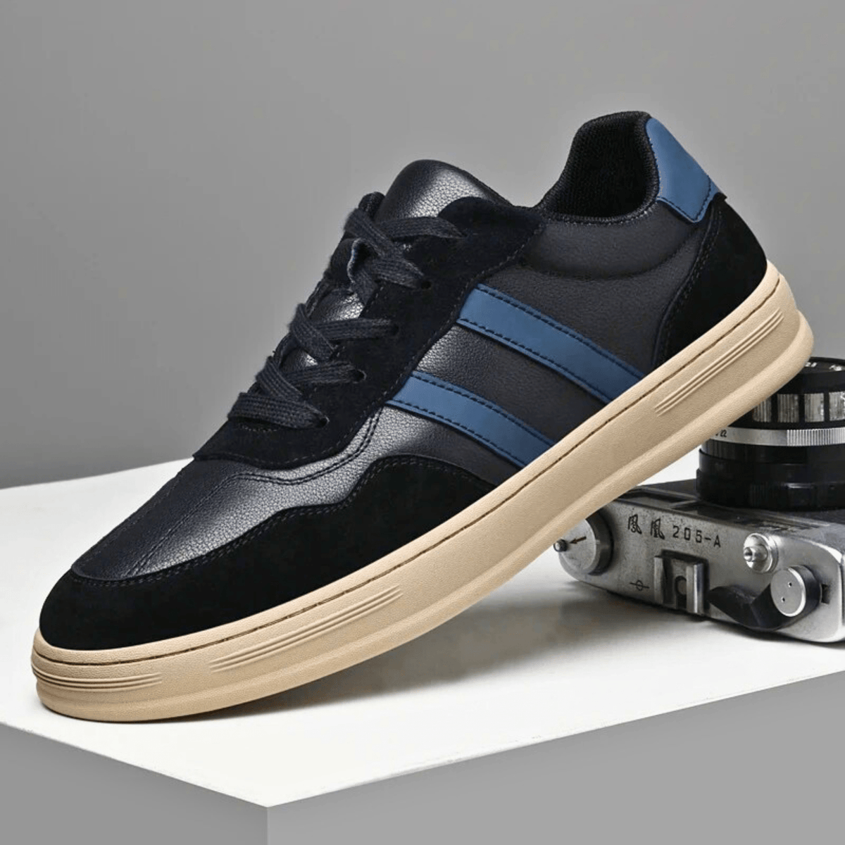 The Novaro Sneaker