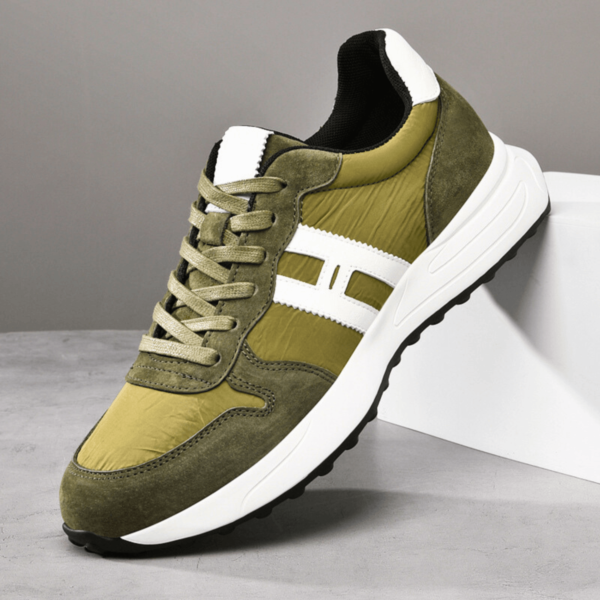 The Haverly Sneaker