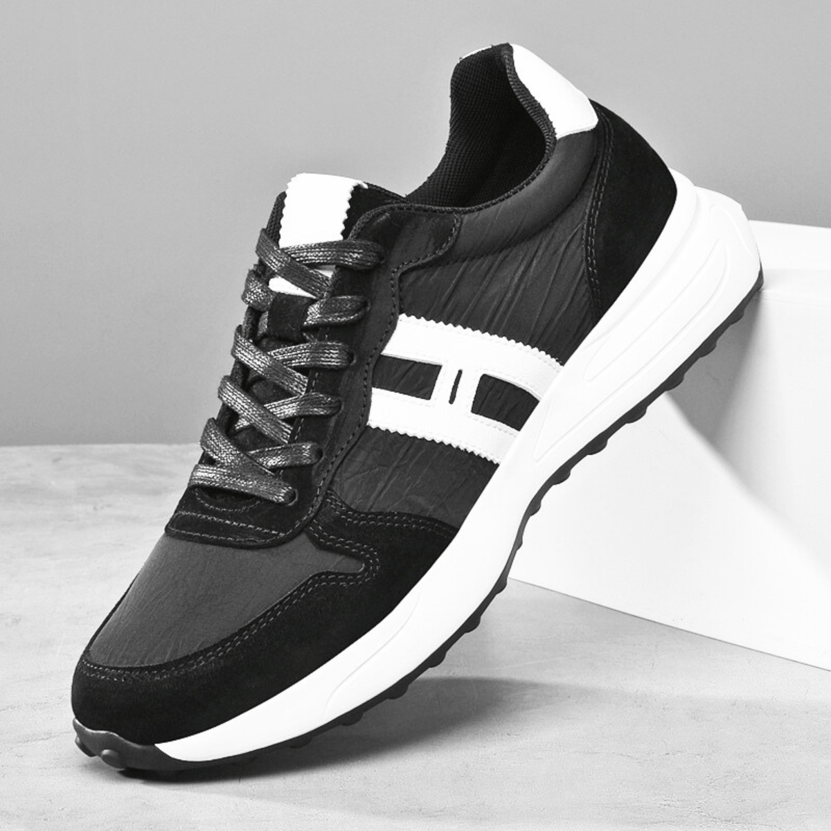 The Haverly Sneaker