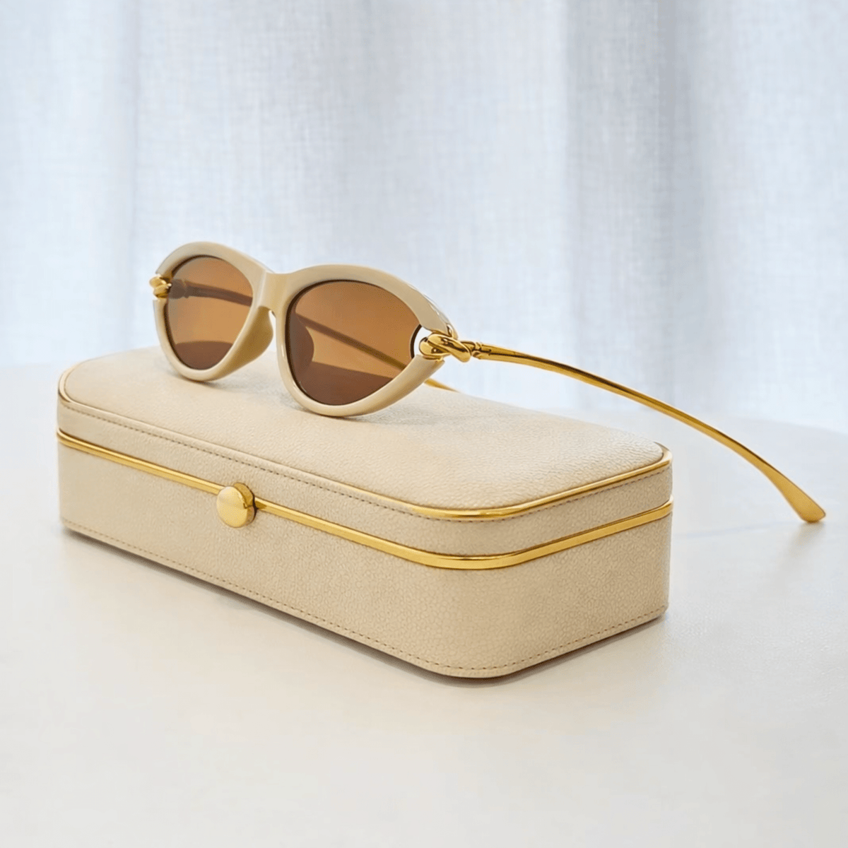 The Vantier Sunglasses