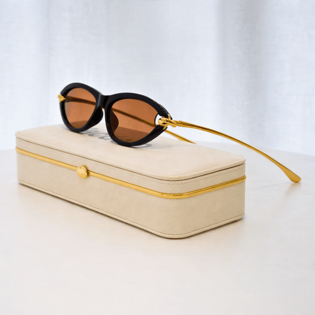 The Vantier Sunglasses