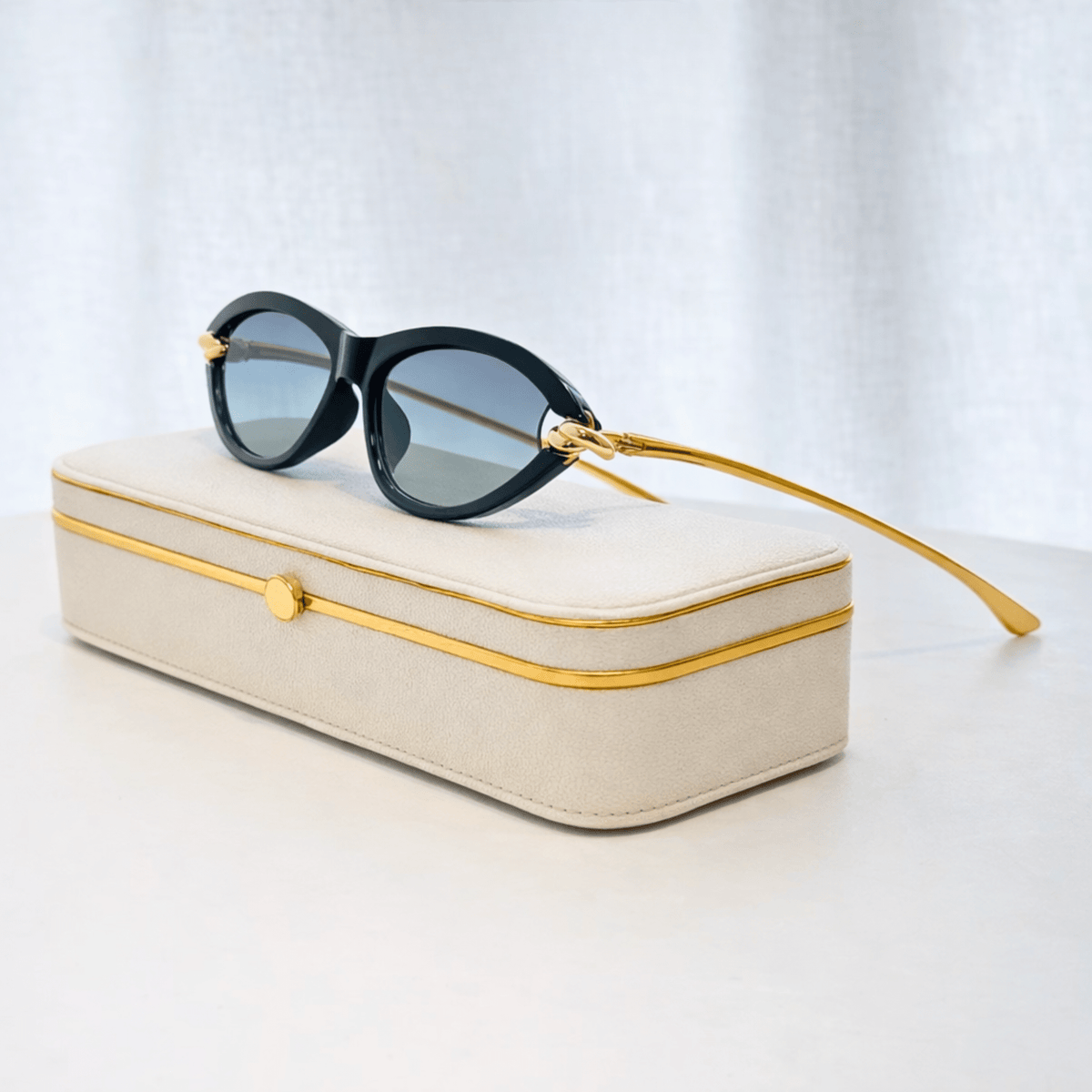 The Vantier Sunglasses